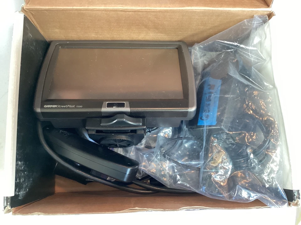 Garmin StreetPilot 7500 Automotive In-Dash - Image 4 of 4