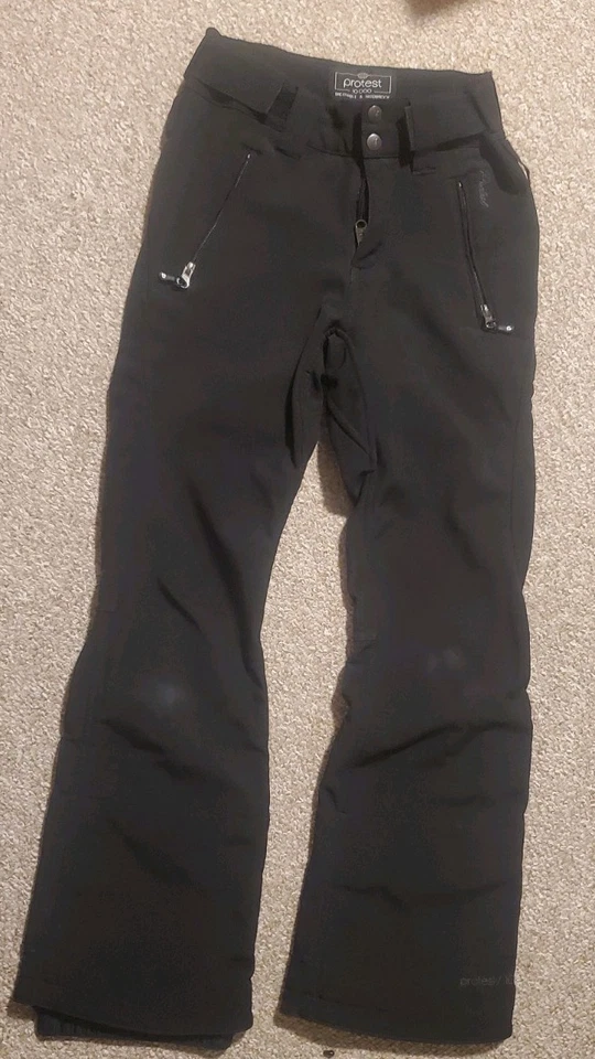 Protest 5000 Skihose / gefütterte Softshell Gr  152 Schmal geschnitten SCHWARZ