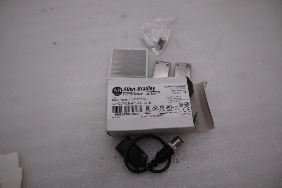 Allen Bradley 42JT-C2LAT1-F4 PHOTOELECTRIC SENSOR 42JT CLEAR OBJECT STOCK H1021A - Image 2 of 4