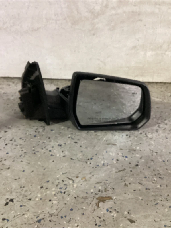 2017-2019 GMC Acadia Passenger Side Rh Power Side Mirror Brown Blind Spot 15 Pin