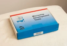 Microchip PG 164101 Flash Microcontroller Programmer