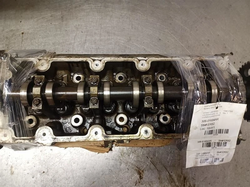 Culata derecha pasajero Ford F150 1998 5,4 L 10676752 Foto 2 de 4