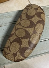COACH Signature C Tan Brown Hard Clamshell Eye Glass /Sun Glasses Case