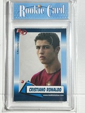 Rookie Review 2004 Cristiano Ronaldo #94 Rookie Manchester United Soccer Card. rookie card picture