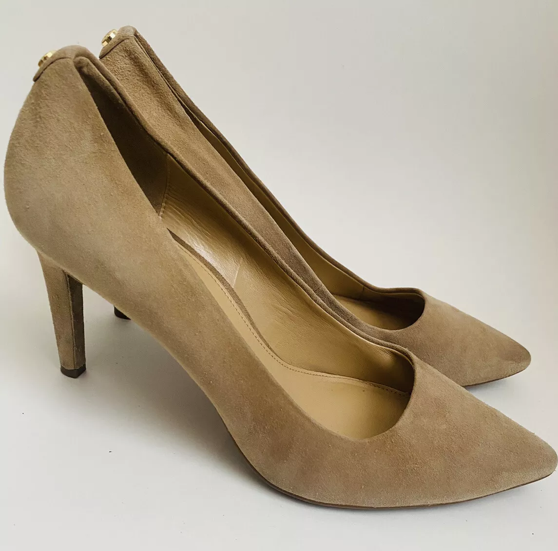 Michael Kors Beige Suede Closed Pointy Toe Suede Heels 3.5inc SZ