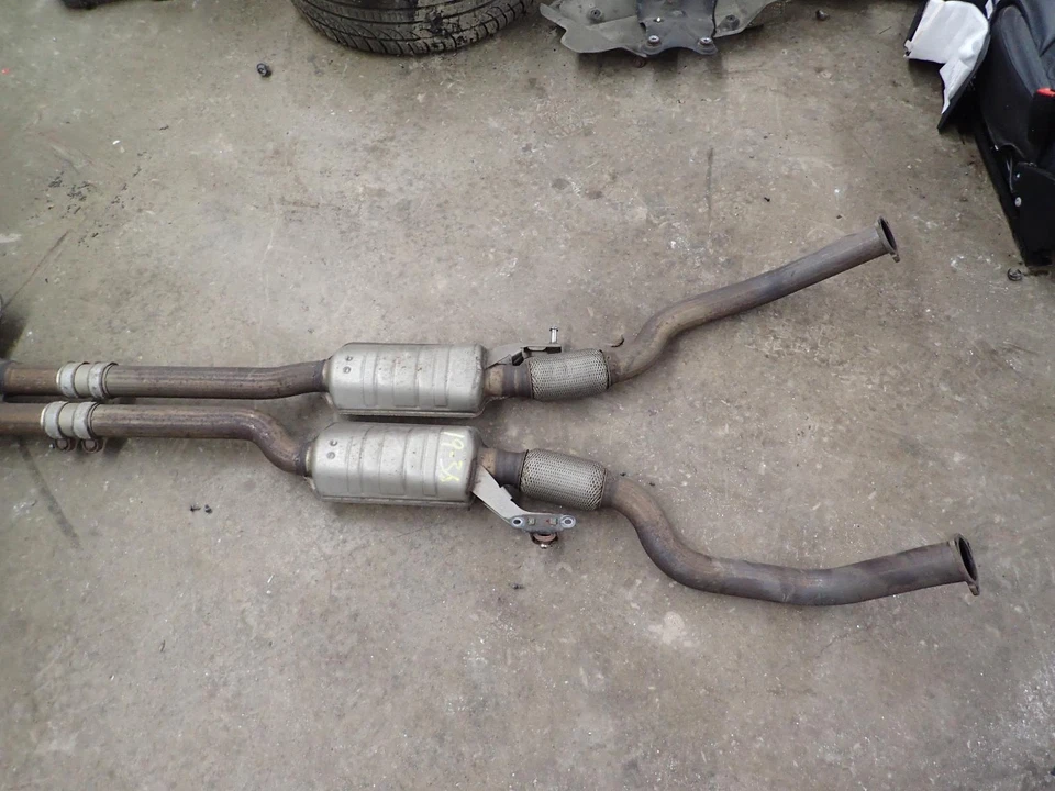 13 14 15 16 17 18 AUDI A8 Exhaust System, 4.0L Foto 3 de 4