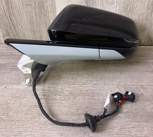2023-2024 Cadillac LYRIQ  SIDE MIRROR LH DRIVER  SIDE OEM 85603431