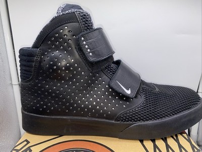 Size 10.5 - Nike Flystepper 2K3 PRM QS Black #249