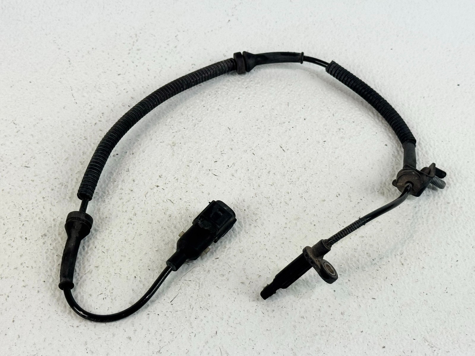 17-20 JAGUAR F-PACE REAR RIGHT RH OR LEFT LH ABS WHEEL SPEED SENSOR UNIT