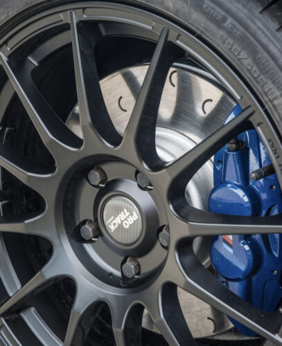 Front Performance Brake Discs and DBA Xtreme Pads To Fit BMW M135 M140 - Picture 2 of 13