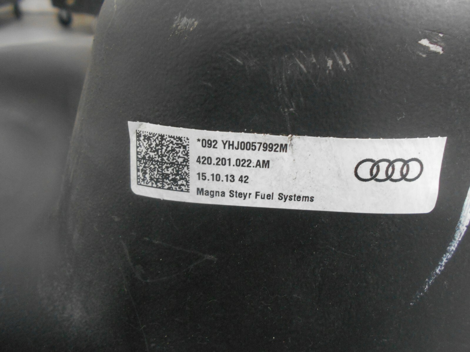 2014 11 12 13 14 Audi R8 V10 Fuel Tanks  #01602 i1