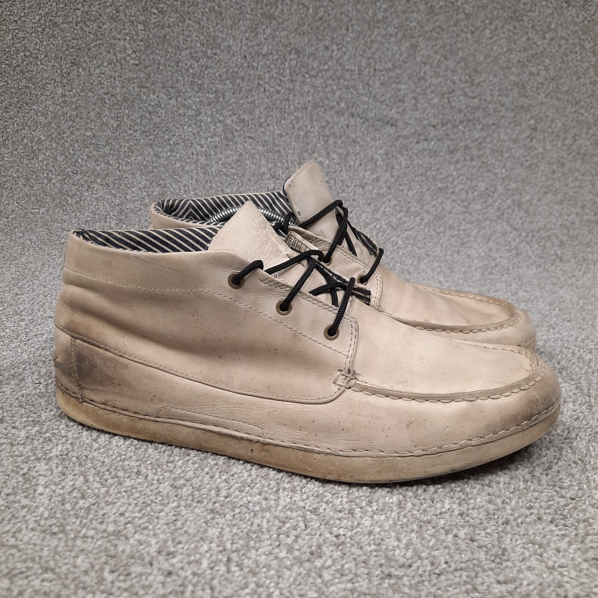 UGG Kaldwell Men 10.5 Gray‎ Leather Chukka Boots Casual Lace-Up Moc Toe Comfort UGG Mens Neumel Gray Unlined Suede Winter | Mercari main image 3