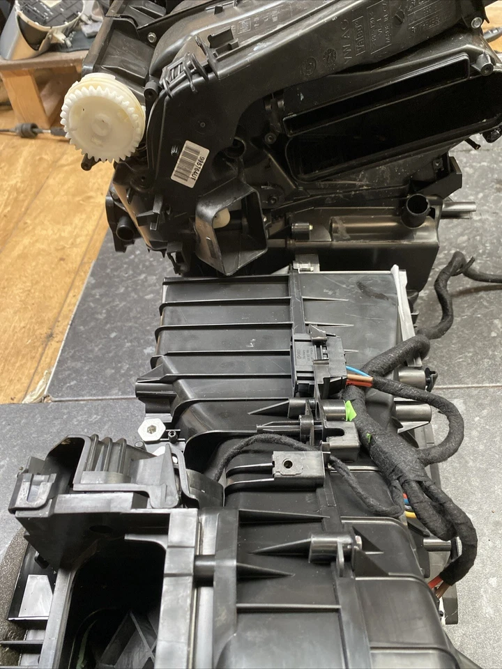 VW GOLF MK5/MK6 2005-2008 CALEFACCIÓN INTERIOR MARTIX CARCASA NÚCLEO Foto 3 de 4