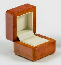 Luxury Wooden Ring Box With Walnut Finish Diamond Ring Engagement Ring Wedding 