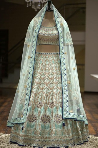 Lehenga Choli Blu Velluto Viscosa Con Dupatta Ricamo 5mm Per Ricevimento