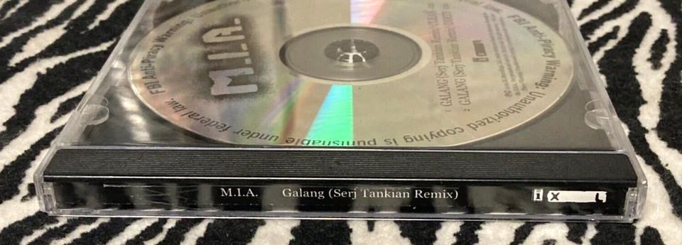 M.I.A. "Galang" RARE PROMO CD Serj Tankian REMIX EX ©2005 MIA Clean + Dirty Foto 4 de 4