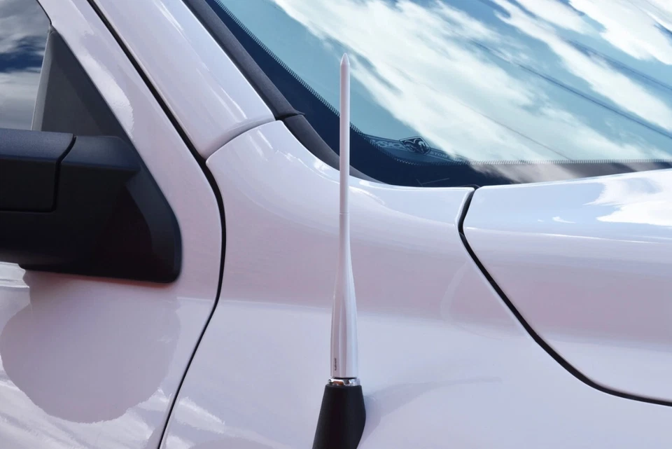 Antena blanca con púas VMS de 13 pulgadas para Chevy Silverado GMC Sierra 2007 y más nueva Foto 2 de 4