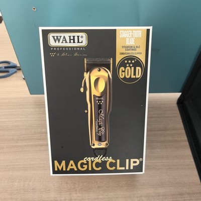 Wahl Professional 5 Star Cordless GOLD MAGIC CLIP Clipper w/ Stand 8148-700 US