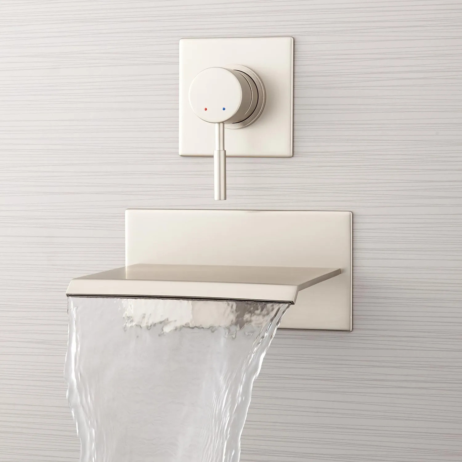 Signature Hardware 378993 Lavelle 6-12 Waterfall Wall Mounted Tub Filler with 8590₽