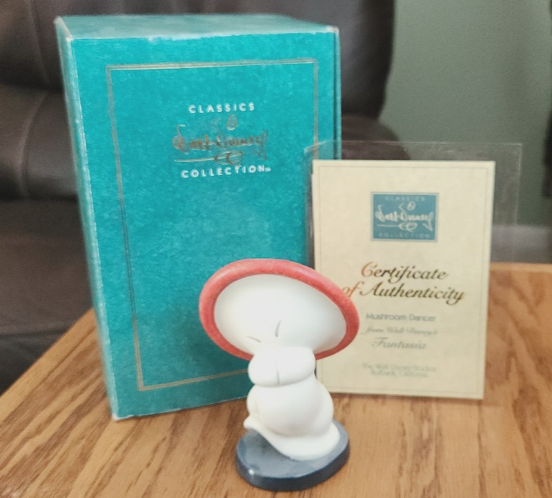 Disney Classic Collection Fantasia Medium Mushroom Dancer #01306912 w/ Box COA