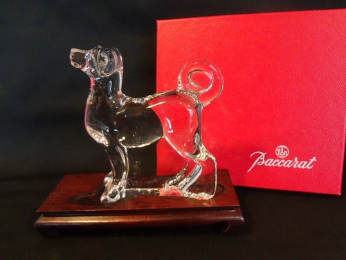 Baccarat Crystal Zodiac Collection - Akita Dog Figurine or Paperweight - Picture 3 of 8