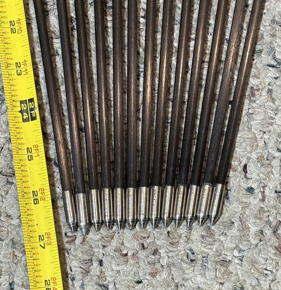 13 -Beman Hunter 50/70 Arrow Shafts w/nocks Target Tips 26"- 12 w/ VANES - Image 2 of 4
