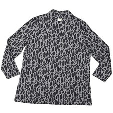 Chico's Size 3 Cotton Blend Gray Cheetah V Neck Blouse Women's Long Sleeve