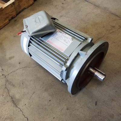 SM Electric TEI112MC00374ND, 5Hp, 1730Rpm, Frame-112 Three Phase Motor. - USED