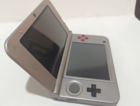 Nintendo 3DS XL NES Edition Handheld System NES Controller version. Tested.