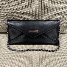 CHANEL Black Quilted Envelope Flap Chain Shou...