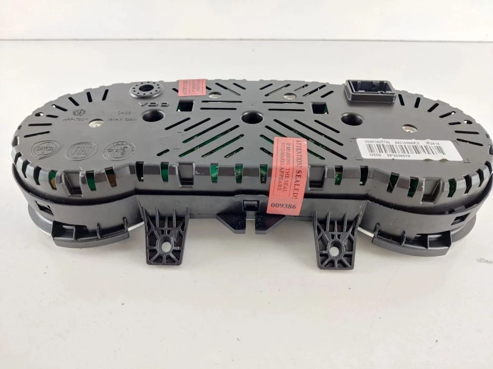 Iveco Daily 2017 Diesel Speedometer Cockpit 5802036578 RZV57033 - Image 4 of 4