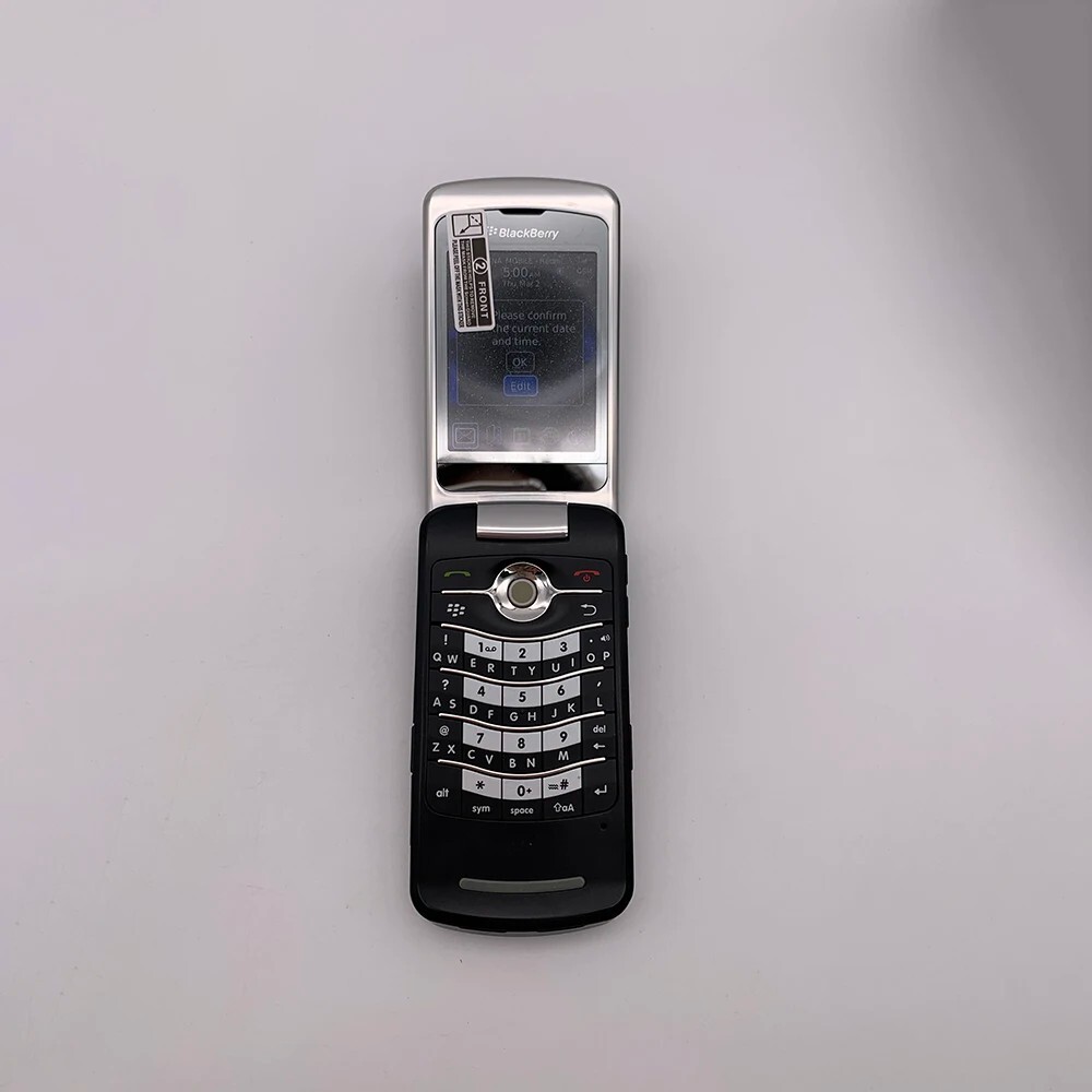 BlackBerry Pearl 8220 Flip 2G GSM 850 /900 /1800 /1900 Unlocked +1