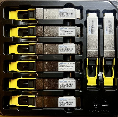 Lot-16 QSFP28 100G Base Transceiver