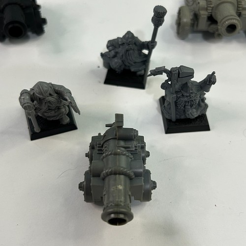 Warhammer Fantasy Dwarf Cannon with Crew (3) Plastic Games Workshop