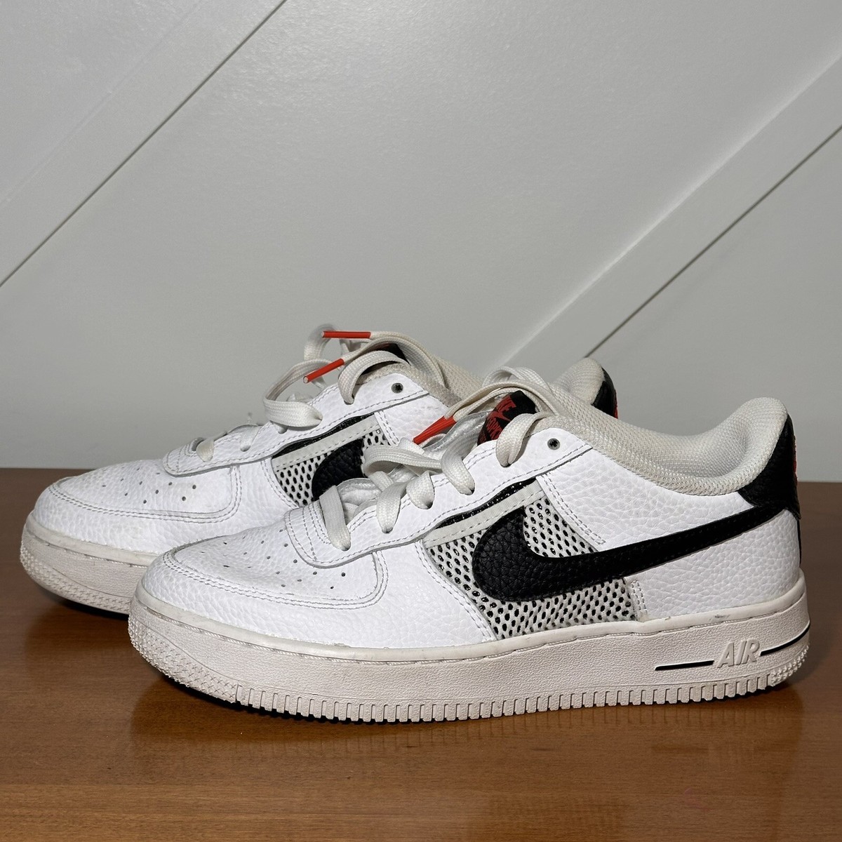 NIKE AIR FORCE 1 LV8 (GS) DH9596厚底 Nike Air Force 1 LV8 Low Mesh Pocket GS Trainers White