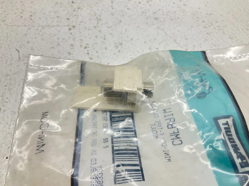 Módulo acoplador tipo F Panduit CMFBAIW MINI-COM nuevo (TB) Foto 3 de 3