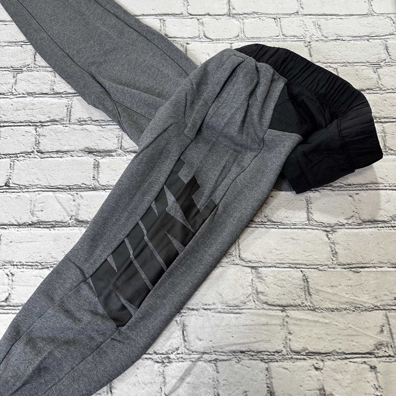 Nike Sportswear Hybrid Swoosh Jogger Sweatpants Dark … Gem