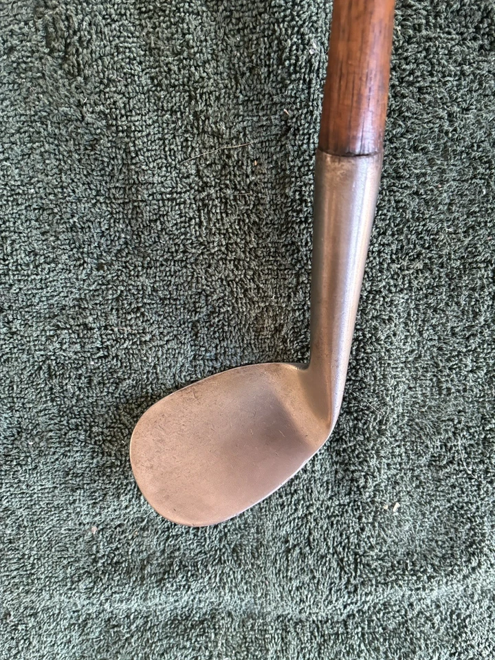 TOM STEWART, RUT NIBLICK, Club de Golf, 1885..................25 %. VALOR CONTABLE OFF Foto 4 de 4