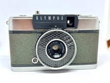 Near MINT Olympus Pen EE Half Frame 35mm Film Camera Japan Exposure Meter Not Wo