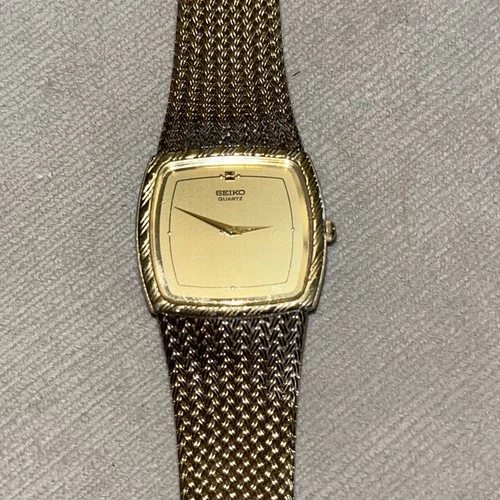 Vintage SEIKO Dolce Vintage Quartz Watch From JAPAN Untested Estate Find