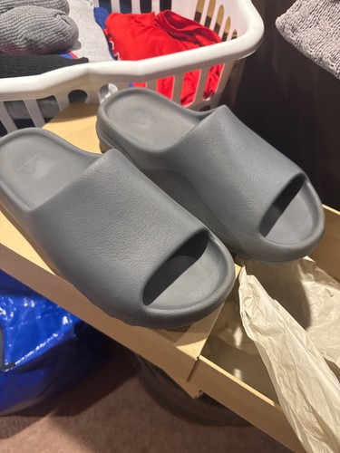 yeezy slide granite size 14