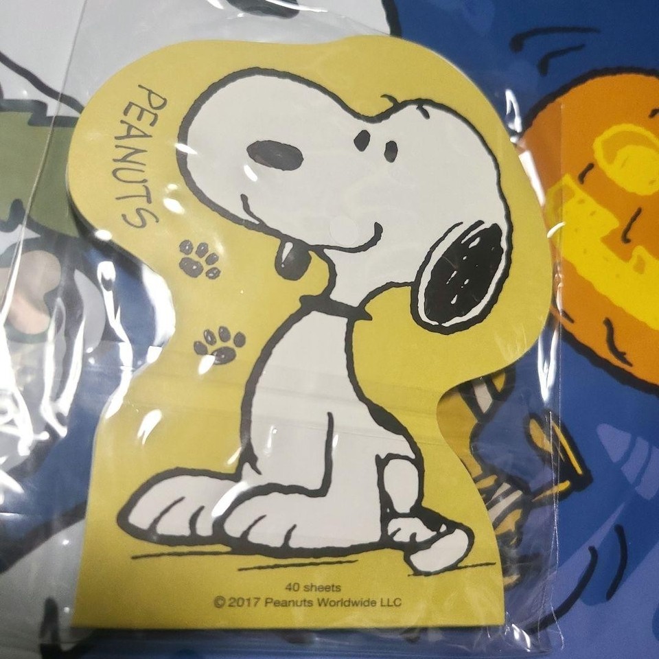 2017 Snoopy Town Die Cut Memo Pad | eBay UK