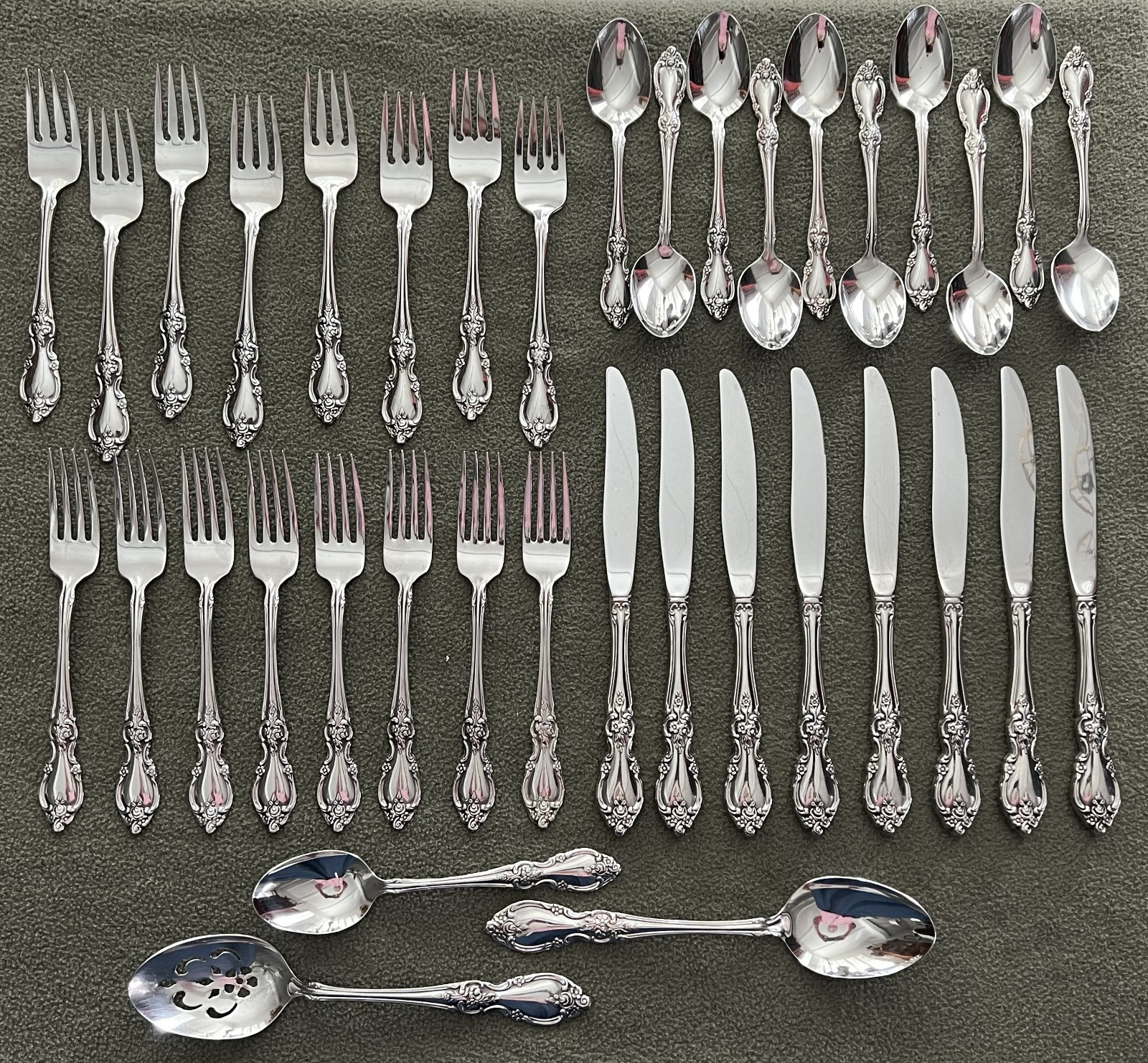 Oneida Community Stainless Flatware Louisiana Pattern Glossy