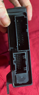 Kenworth Paccar Keyless Entry Receiver with 2 Plugs, OEM# PP605150