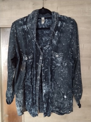 Tredy Bluse Neuwertig Größe 42 Viele Details 