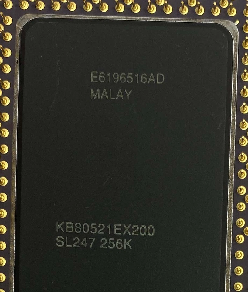 Intel SL247 Pentium Pro 200MHz 256KB 66MHz Bus Socket 8 Gold Ceramic Processor - Image 3 of 4