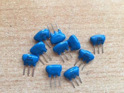 10 x 3 Pin Keramik Resonatoren Einsatz in Oszillatorschaltungen 2mhz Z2039