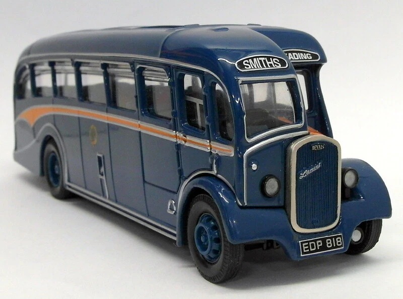 Corgi 1/50 Scale Diecast 33101 - Dennis Lancet Coach - Smiths Of Reading - Image 2 of 3