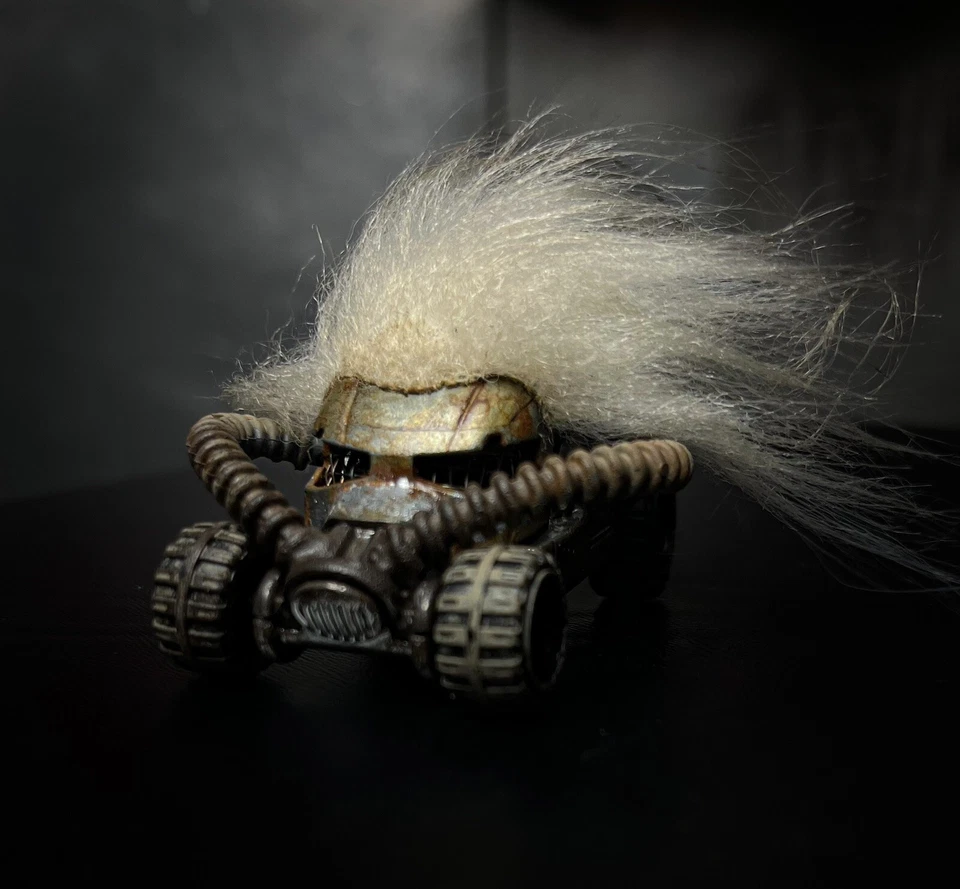 Hot Wheels Película Mad Max Fury Road IMORRTAN JOE Personalizado 4 Coches de un tipo! 1/64 Foto 3 de 4