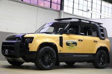 2022 Land Rover X-Dynamic SE 